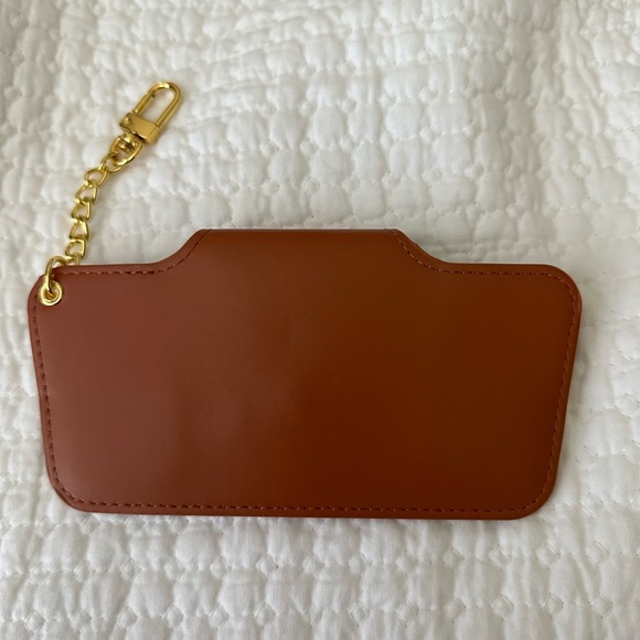 SOLD SOLD SOLD Cute little sunglasses holder or bag charm - Picture 4 of 5